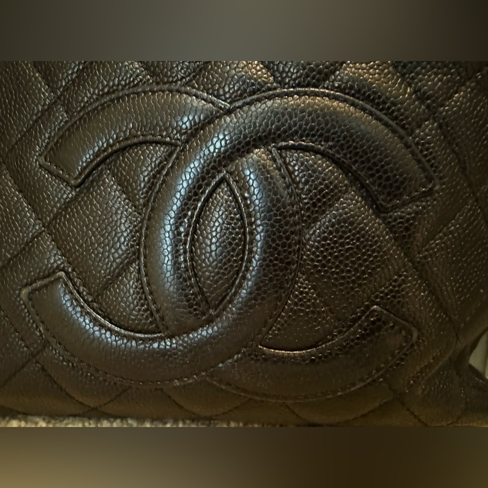 Chanel Black Quilted Caviar Timeless Classic Petit Shopping Tote - Picture 5 of 16